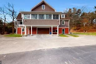 901 Crum Creek, Broomall, PA 19008 - Photo 4