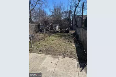 323 Rose Street, Chester, PA 19013 - Photo 18