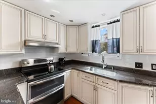 428 Walnut Ave, Aldan, PA 19018 - Photo 10