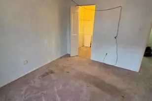 7202 Hilltop Dr, Brookhaven, PA 19015 - Photo 4