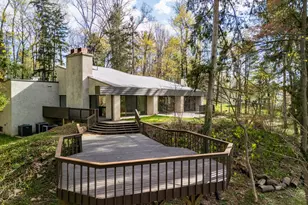 390 S Bryn Mawr Ave, Bryn Mawr, PA 19010 - Photo 68