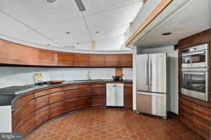 390 S Bryn Mawr Ave, Bryn Mawr, PA 19010 - Photo 18