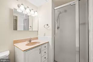 801 Yale Ave, Swarthmore, PA 19081 - Photo 12