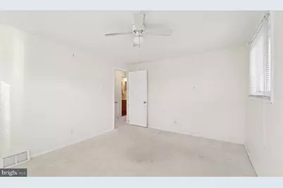 536 E Winona Avenue, Norwood, PA 19074 - Photo 6