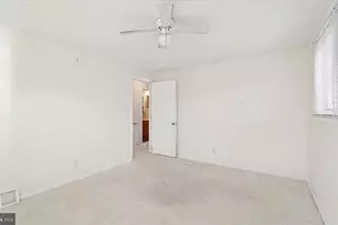 536 E Winona Ave, Norwood, PA 19074 - Photo 6