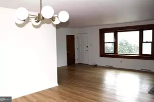 645 Glendale Rd, Havertown, PA 19083 - Photo 2