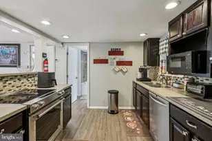 1707 Peach St, Upper Chichester, PA 19061 - Photo 6