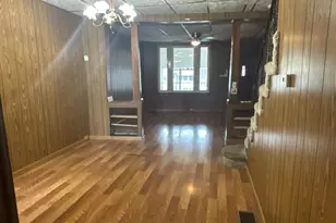 1110 E 11th St, Crum Lynne, PA 19022 - Photo 4