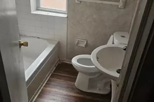 1110 E 11th St, Crum Lynne, PA 19022 - Photo 14