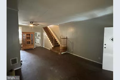 1115 E 11th Street, Crum Lynne, PA 19022 - Photo 6