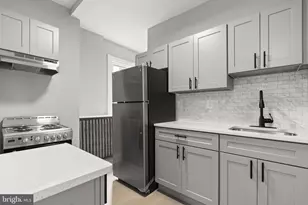 216 Collingdale Ave, Collingdale, PA 19023 - Photo 4