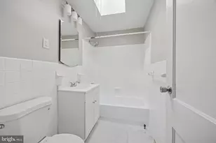 164 Wayne Ave, Darby, PA 19023 - Photo 14