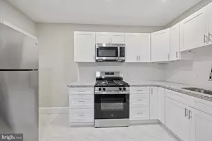 164 Wayne Ave, Darby, PA 19023 - Photo 2