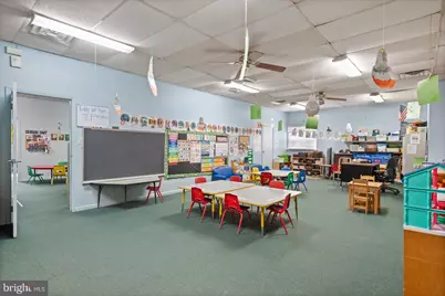 9 N Diamond Street, Clifton Heights, PA 19018 - Photo 2