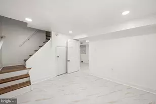 24 Sunshine Rd, Upper Darby, PA 19082 - Photo 30