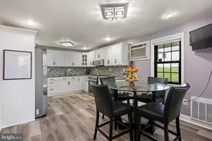 50 Schoolhouse Ln, Broomall, PA 19008 - Photo 16