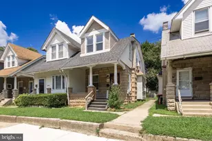 2013 Edgmont Ave, Chester, PA 19013 - Photo 2