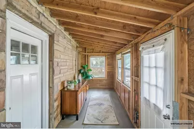 464 S Andrews Avenue, Glenolden, PA 19036 - Photo 2