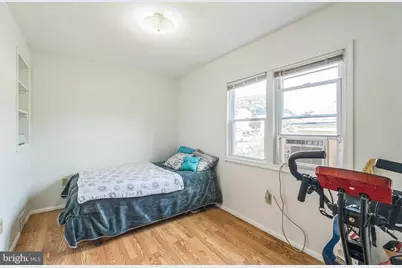 464 S Andrews Avenue, Glenolden, PA 19036 - Photo 10