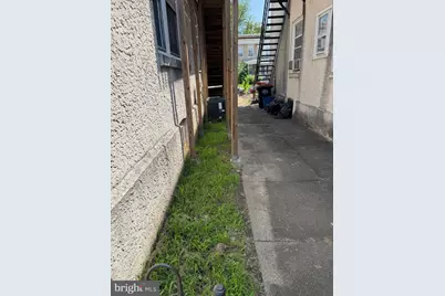 1018 Elsinore Place, Chester, PA 19013 - Photo 24