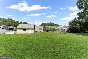 1200 E 13th St, Eddystone, PA 19022 - Photo 32