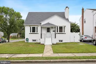 505 Fernwood Ave, Folsom, PA 19033 - Photo 2