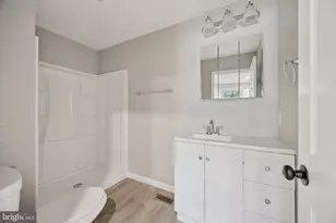 505 Fernwood Ave, Folsom, PA 19033 - Photo 18