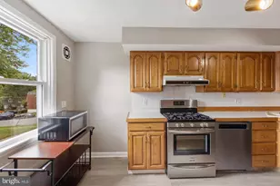 1349 Elson Rd, Brookhaven, PA 19015 - Photo 14