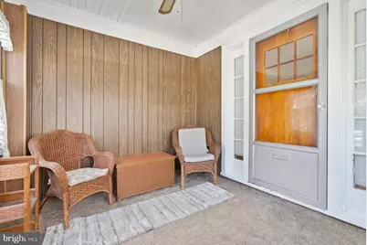 128 E Cooke Avenue, Glenolden, PA 19036 - Photo 2