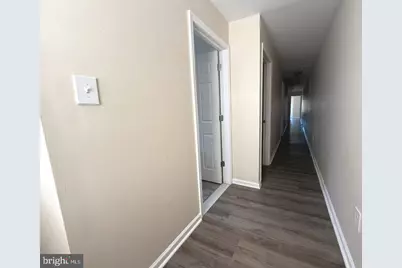 15 W 10th Street #B, Marcus Hook, PA 19061 - Photo 8