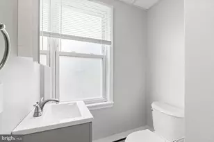 1363 Green St, Marcus Hook, PA 19061 - Photo 22