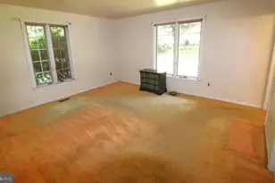 2734 Old Cedar Grove Rd, Broomall, PA 19008 - Photo 14