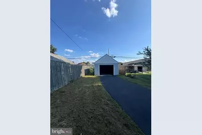 125 N Scott Avenue, Glenolden, PA 19036 - Photo 4