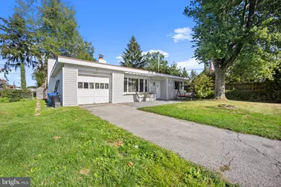 2025 S Sproul Road, Broomall, PA 19008 - Photo 2