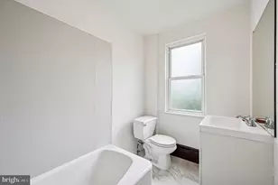 924 Pitman Ave, Darby, PA 19023 - Photo 16