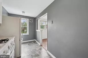 952 Grant Rd, Folcroft, PA 19032 - Photo 10