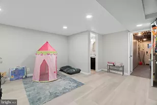 207 N Bishop Ave, Clifton Heights, PA 19018 - Photo 22