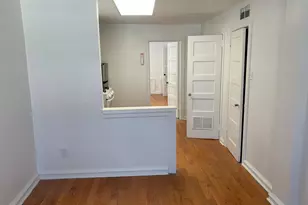 8 Overhill Rd, Upper Darby, PA 19082 - Photo 4