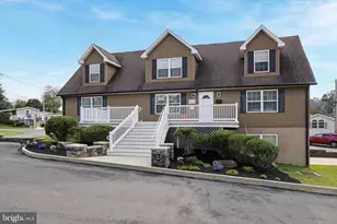 8 Travelo Ln, Media, PA 19063 - Photo 12