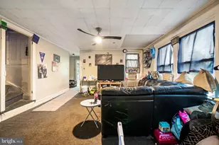 816 Upland Ave, Chester, PA 19013 - Photo 24