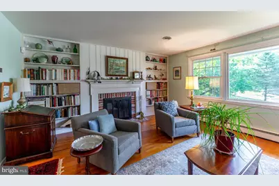 127 Deerfield Road, Broomall, PA 19008 - Photo 8