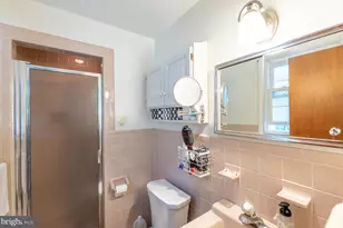 127 Deerfield Rd, Broomall, PA 19008 - Photo 36