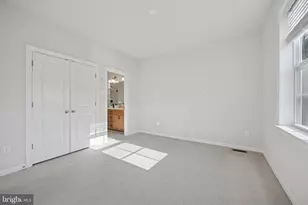 300 Rock Run Cir, Broomall, PA 19008 - Photo 24