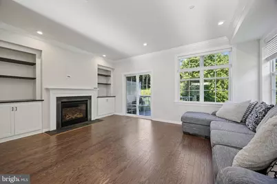 300 Rock Run Circle, Broomall, PA 19008 - Photo 10