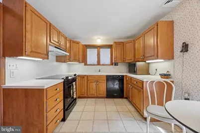 34 Wyncroft Drive, Media, PA 19063 - Photo 4