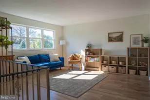 711 Carole Dr, Upper Chichester, PA 19061 - Photo 2