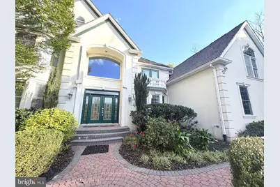 584 S Heilbron Drive, Media, PA 19063 - Photo 1