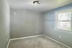 1526 Weber Dr, Marcus Hook, PA 19061 - Photo 4