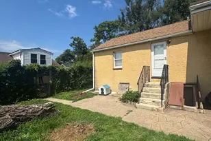 1526 Weber Dr, Marcus Hook, PA 19061 - Photo 10