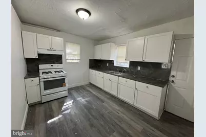 312 Concord Avenue, Chester, PA 19013 - Photo 2